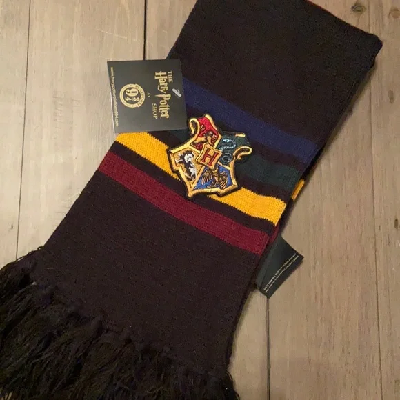 Warner Bros. | Accessories | Harry Potter Hogwarts Scarf | Poshmark